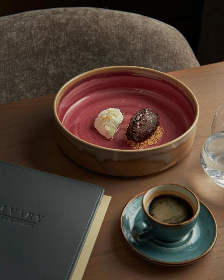 Hotel Calvary & Restaurant 3*