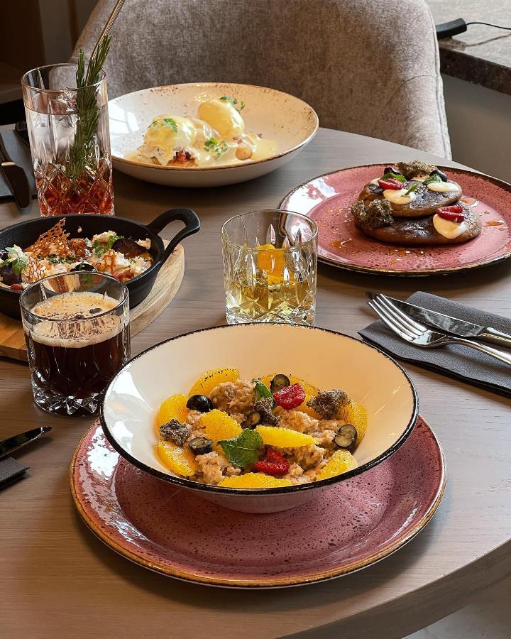Hotel Calvary & Restaurant Wilno
