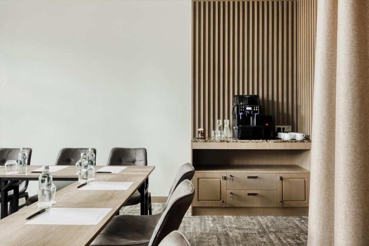 Calvary & Restaurant Hotel