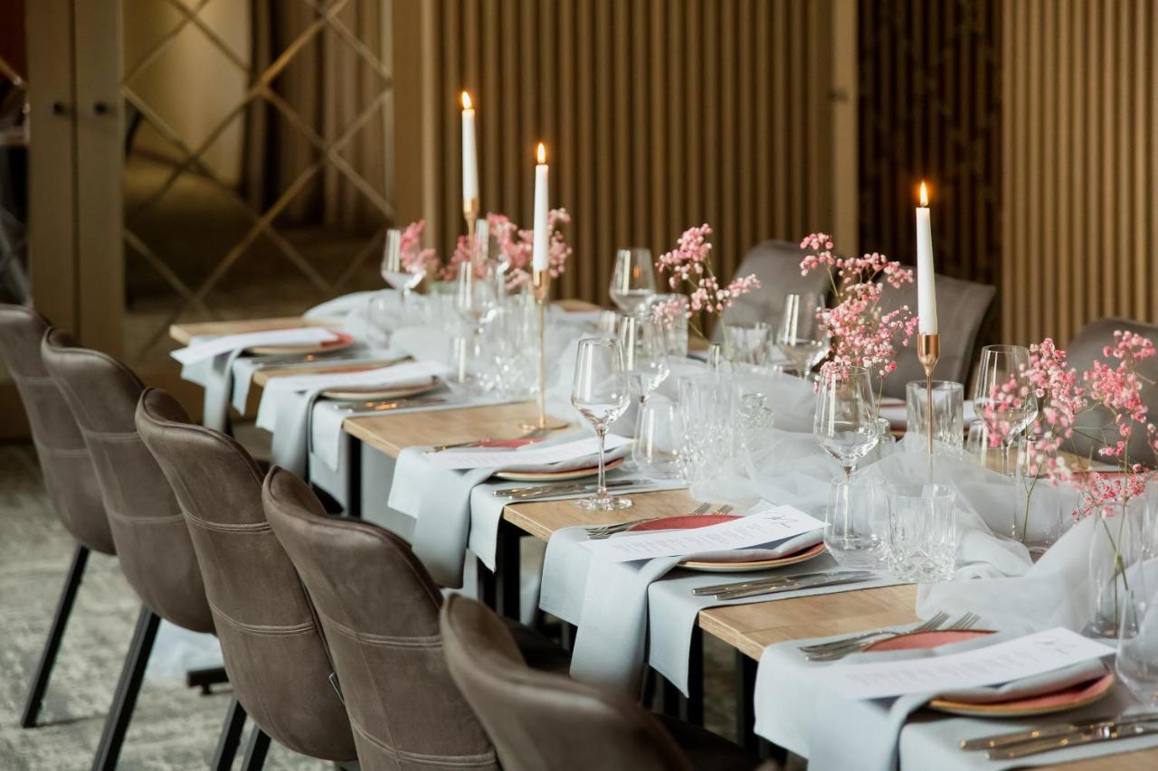 Hotel Calvary & Restaurant